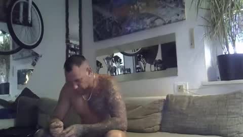 .....mICha..... online show from September 20, 2025, 10:16 am