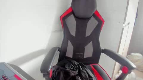 Andres INDEPENDENT MODEL online show from February 8, 2026, 2:20 pm