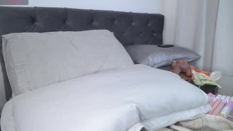  Sttephany  online show from February 22, 2025, 4:51 am