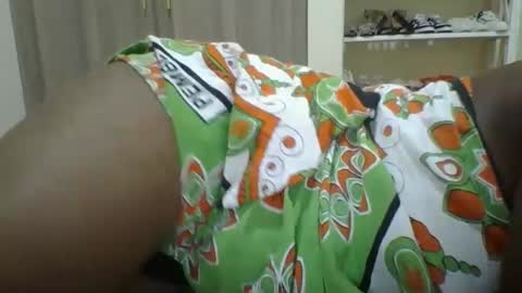 Ella online show from December 11, 2024, 4:53 pm