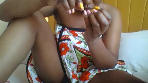 Ella online show from January 10, 2025, 12:47 pm