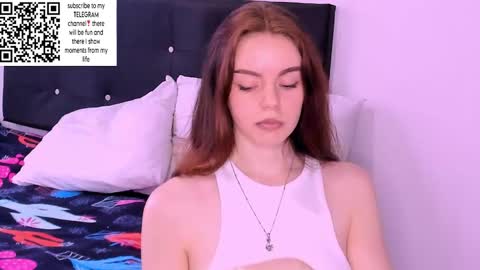 only_sarah1 online show from February 26, 2025, 10:53 pm