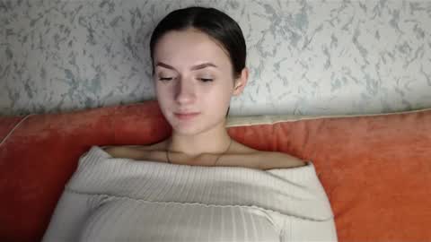 Amalia online show from December 19, 2024, 12:02 am