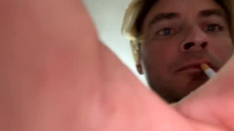 onlyloveyoutwice2016 online show from October 21, 2025, 5:02 pm