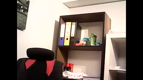 onlyprivate m35 online show from April 24, 2026, 10:39 am