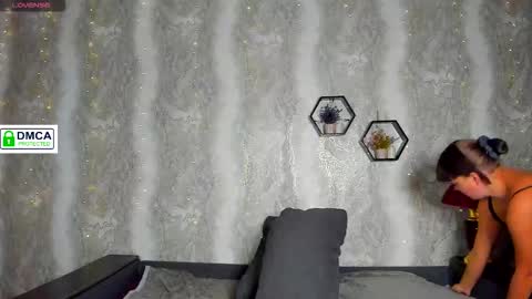 Hi im Natalie im glad to see you here online show from September 30, 2025, 5:56 am