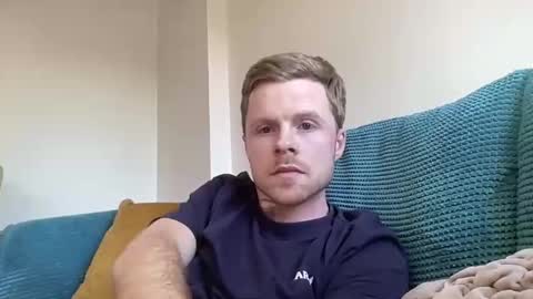 onnmyownface online show from January 29, 2025, 1:38 pm