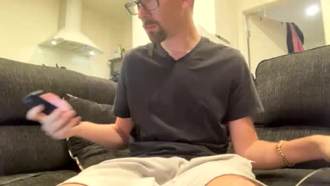 onthecumup69 online show from March 3, 2025, 3:20 pm