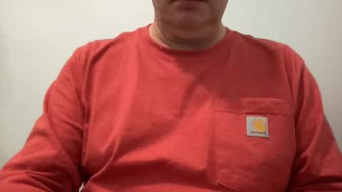 Snapshot of onthedlhere chatting on December 31, 2024, 2:03 pm onthedlhere online show from December 31, 2024, 2:03 pm