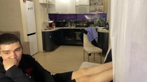 Snapshot of oofcblesssexx chatting on January 28, 2025, 7:00 pm bless god online show from January 28, 2025, 7:00 pm