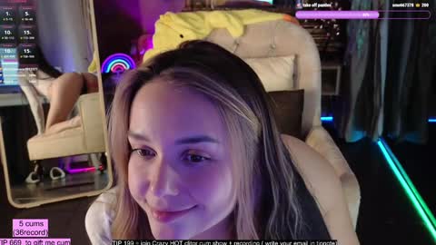 Eva online show from December 7, 2024, 10:06 pm