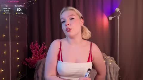 Annie online show from March 5, 2026, 4:14 pm