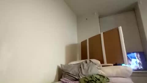 Snapshot of opalockajoe chatting on March 9, 2025, 8:40 am TsJojo online show from March 9, 2025, 8:40 am