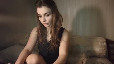 ophelia blue online show from November 9, 2025, 5:55 pm