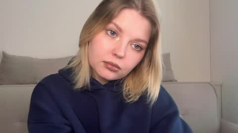 Ophelia online show from April 3, 2026, 4:43 am