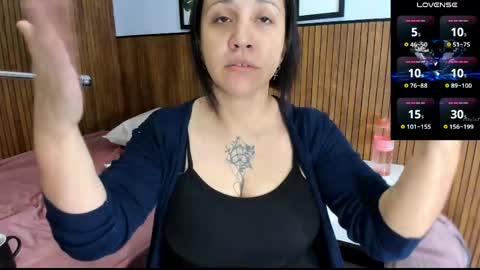 Snapshot of ori_whore chatting on May 13, 2026, 2:20 am ori_whore online show from May 13, 2026, 2:20 am