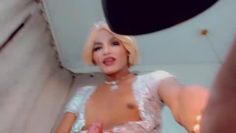 Oriana braom online show from January 28, 2025, 10:56 pm