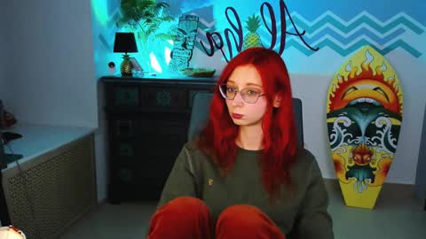 Snapshot of orianna_blade chatting on January 10, 2025, 6:06 pm Orianna - Hi Im into geek culture cosplay crafting LARP games. Shall we play DnD online show from January 10, 2025, 6:06 pm