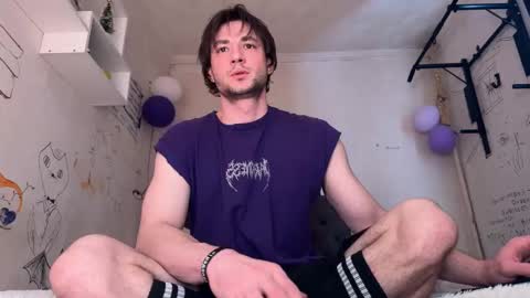 Snapshot of origamicat chatting on January 15, 2026, 7:13 am origamicat online show from January 15, 2026, 7:13 am