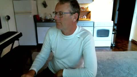 Snapshot of orimalike chatting on January 9, 2025, 10:31 am orimalike online show from January 9, 2025, 10:31 am