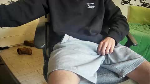 Oroborus online show from November 2, 2025, 2:19 pm