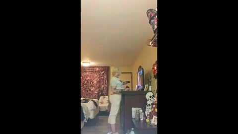 orouno69365 online show from February 18, 2026, 9:05 am