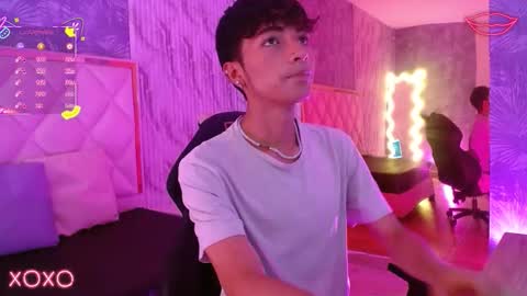 osamu_tay online show from February 21, 2026, 7:15 pm