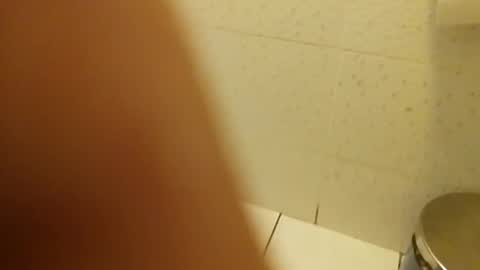 Snapshot of oscaruc232323 chatting on March 5, 2026, 3:13 am oscaruc232323 online show from March 5, 2026, 3:13 am