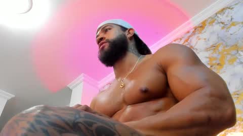 Snapshot of osher_cox chatting on February 15, 2025, 3:09 am osher_cox online show from February 15, 2025, 3:09 am