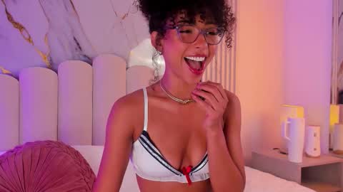 Oshun  online show from November 29, 2025, 12:41 pm