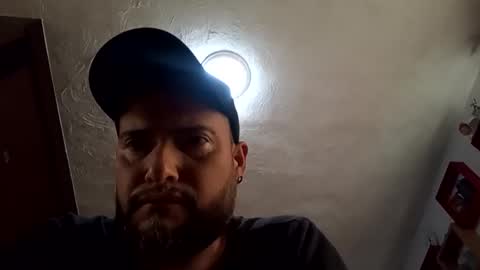 Snapshot of oskrsantiluna1530 chatting on November 2, 2025, 10:12 pm oskrsantiluna1530 online show from November 2, 2025, 10:12 pm