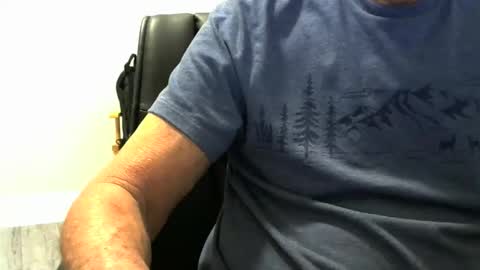 Ossi online show from October 18, 2025, 2:58 am