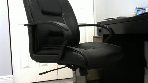 Ossi online show from November 19, 2025, 11:16 pm