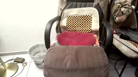 Snapshot of osterhaase chatting on February 9, 2026, 5:06 pm osterhaase online show from February 9, 2026, 5:06 pm