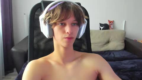 Ostin online show from September 28, 2025, 6:19 am