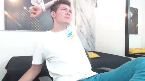 OSTIN  online show from January 6, 2026, 3:32 am