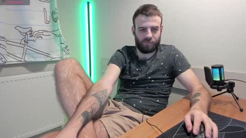 Otis online show from December 24, 2024, 2:32 am