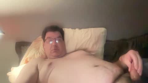 otter916 online show from February 27, 2025, 5:24 am