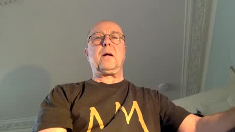 Snapshot of ottodick chatting on February 22, 2025, 9:12 am Otto online show from February 22, 2025, 9:12 am