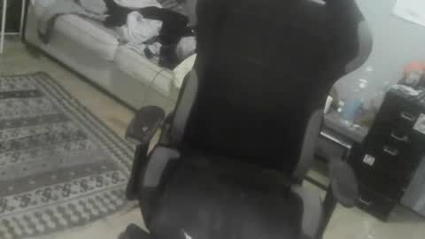 ouinnybis195625 online show from January 30, 2025, 3:00 am