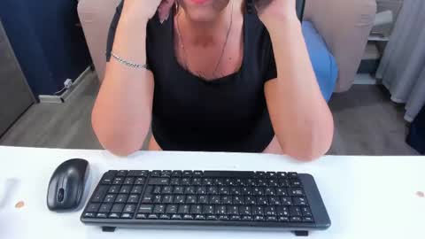 Alla online show from September 13, 2025, 9:20 am