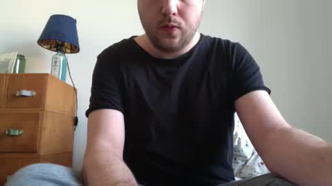  92 online show from February 8, 2025, 9:35 am