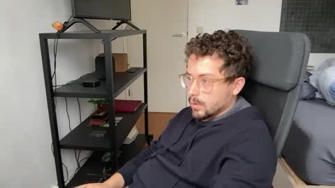 ovidius96 online show from September 18, 2025, 12:18 pm