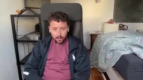 ovidius96 online show from November 1, 2025, 3:36 pm