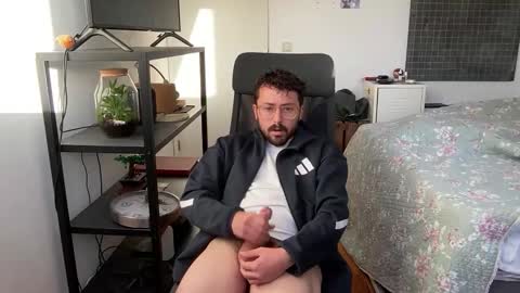 ovidius96 online show from November 17, 2025, 2:23 pm