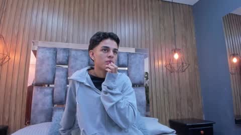 Snapshot of owen__johnson chatting on December 15, 2025, 11:58 am Owen Johnson online show from December 15, 2025, 11:58 am