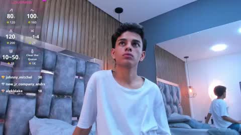 Snapshot of owen__johnson chatting on January 5, 2026, 5:49 pm Owen Johnson online show from January 5, 2026, 5:49 pm