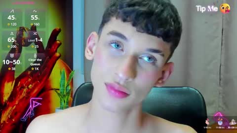 owen_stone1 online show from September 9, 2025, 5:29 am