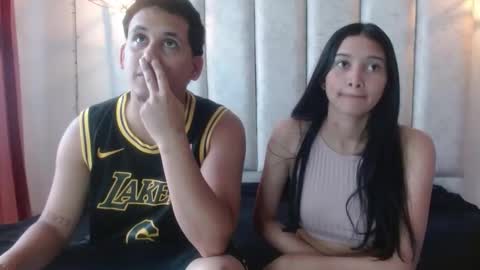 Owen and Rose online show from November 13, 2025, 7:57 pm