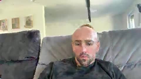 oxlade59 online show from March 28, 2026, 12:38 pm